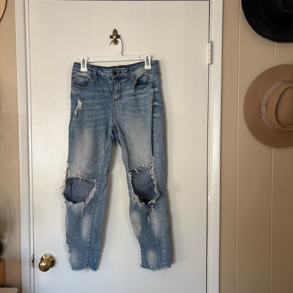 Cello Light Blue Distressed Ankle Jeans